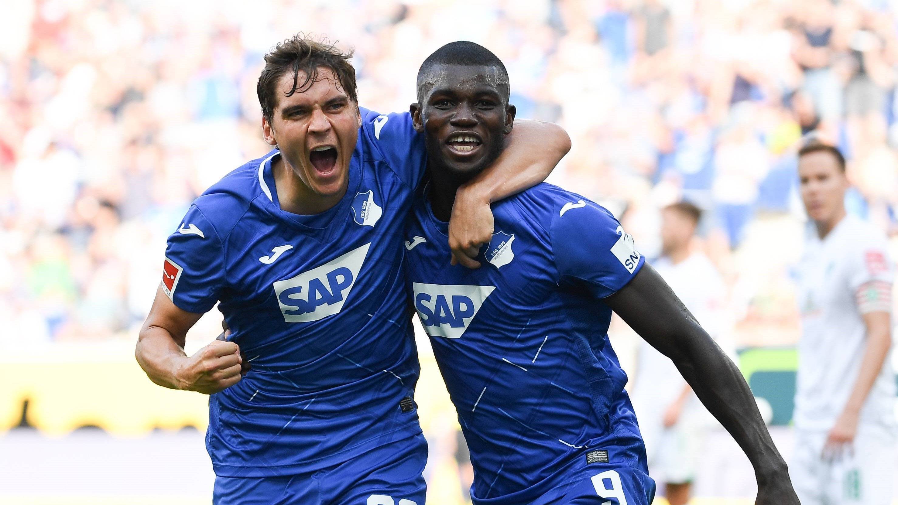 奥格斯堡客场不敌勒沃库森,遭遇冷门失利 奥格斯堡客场不敌勒沃库森,遭遇冷门失利