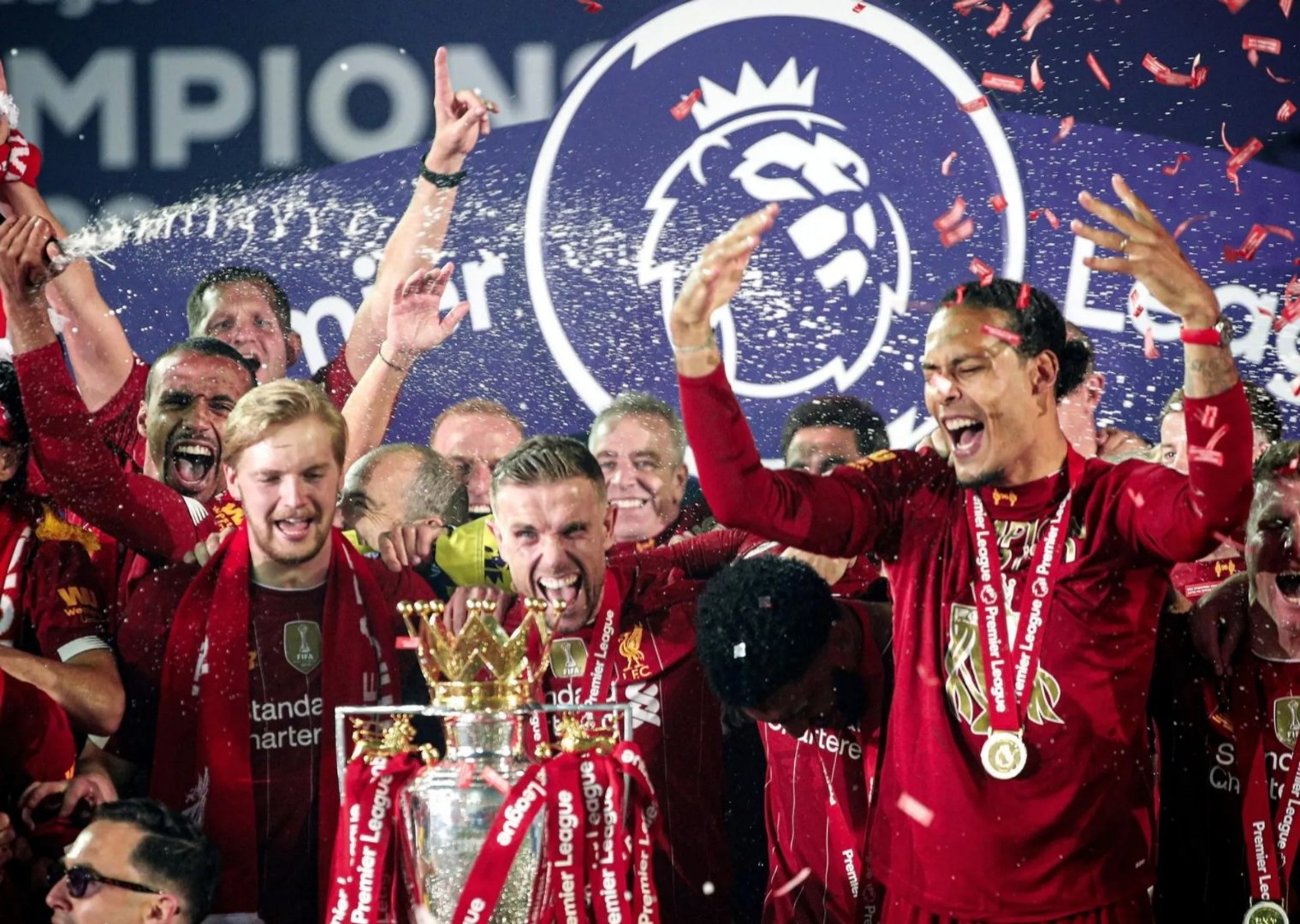 曼联势必击败斯托克城，争夺积分