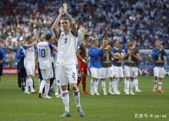 球队后卫因个人原因请假缺席训练 球队后卫因个人原因请假缺席训练