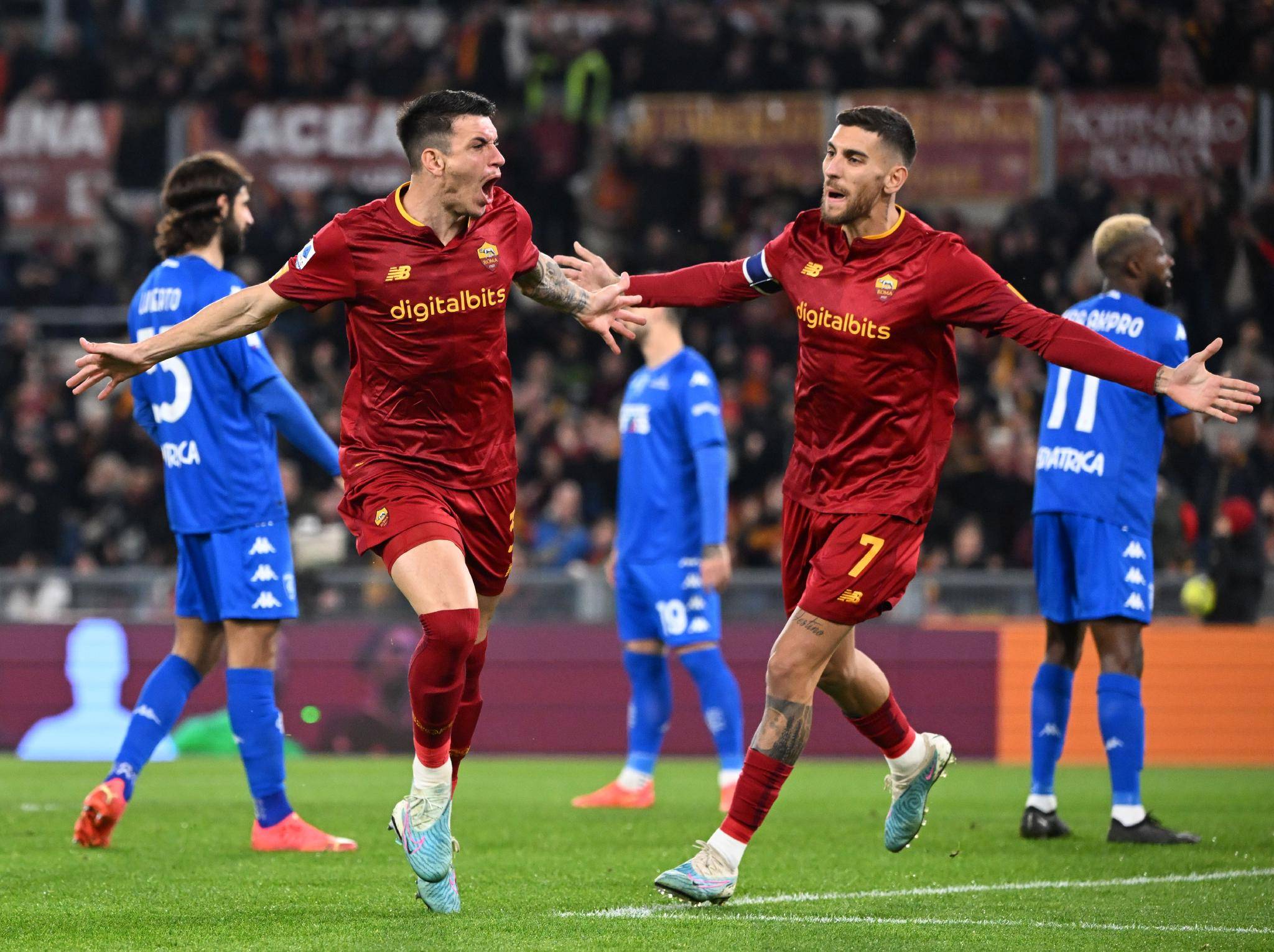 爱游戏官网入口-罗马单场狂胜对手，展示出色进攻火力