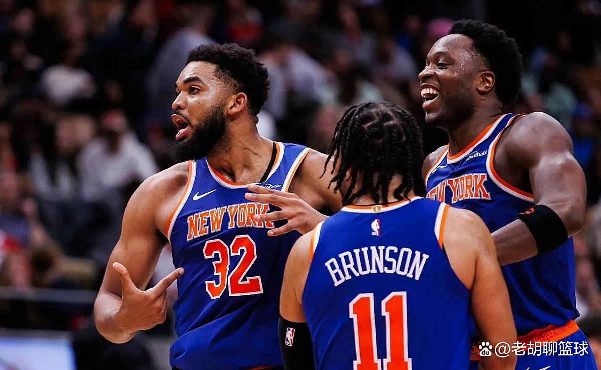 小牛客场击败勇士,唐斯三分球命中率高效 小牛客场击败勇士,唐斯三分球命中率高效