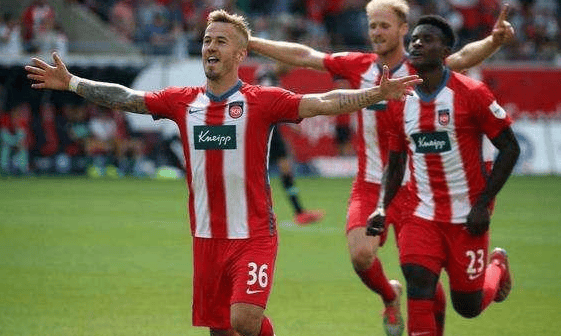 纽伦堡力争主场击败杜塞尔多夫