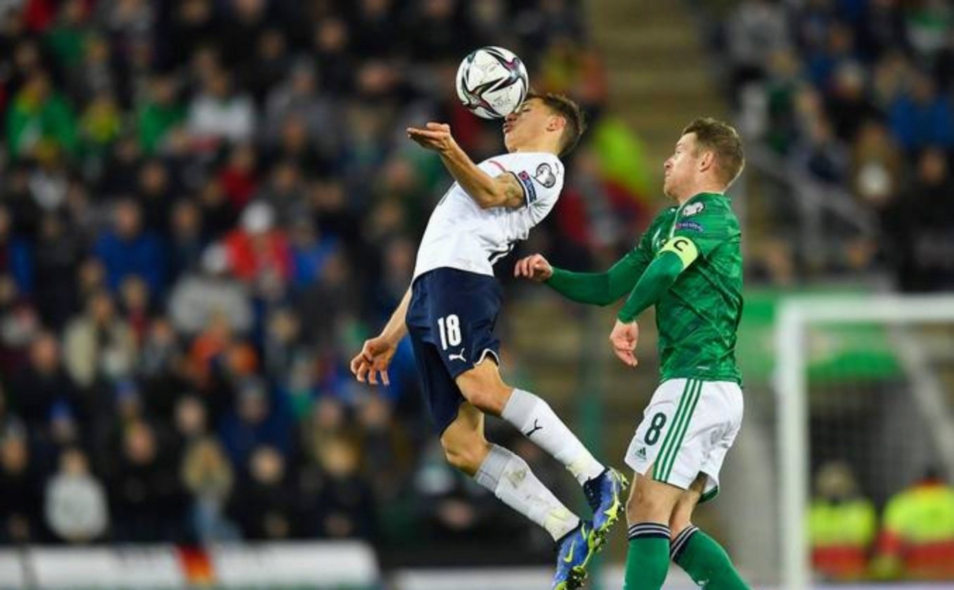 德国队成功地击败了斯洛伐克队