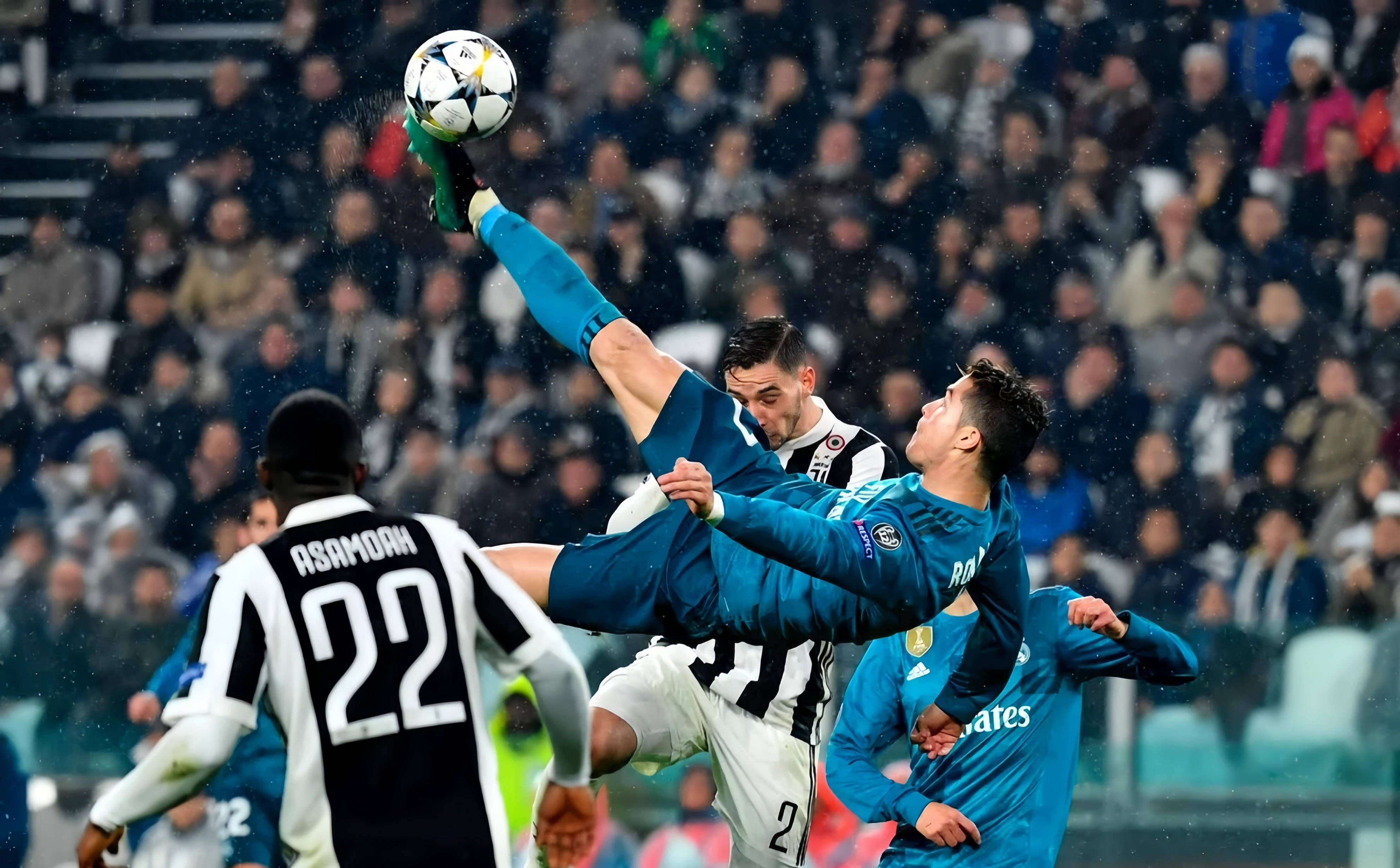 尤文轻松击败巴萨,C罗再度独揽进球 尤文轻松击败巴萨,C罗再度独揽进球