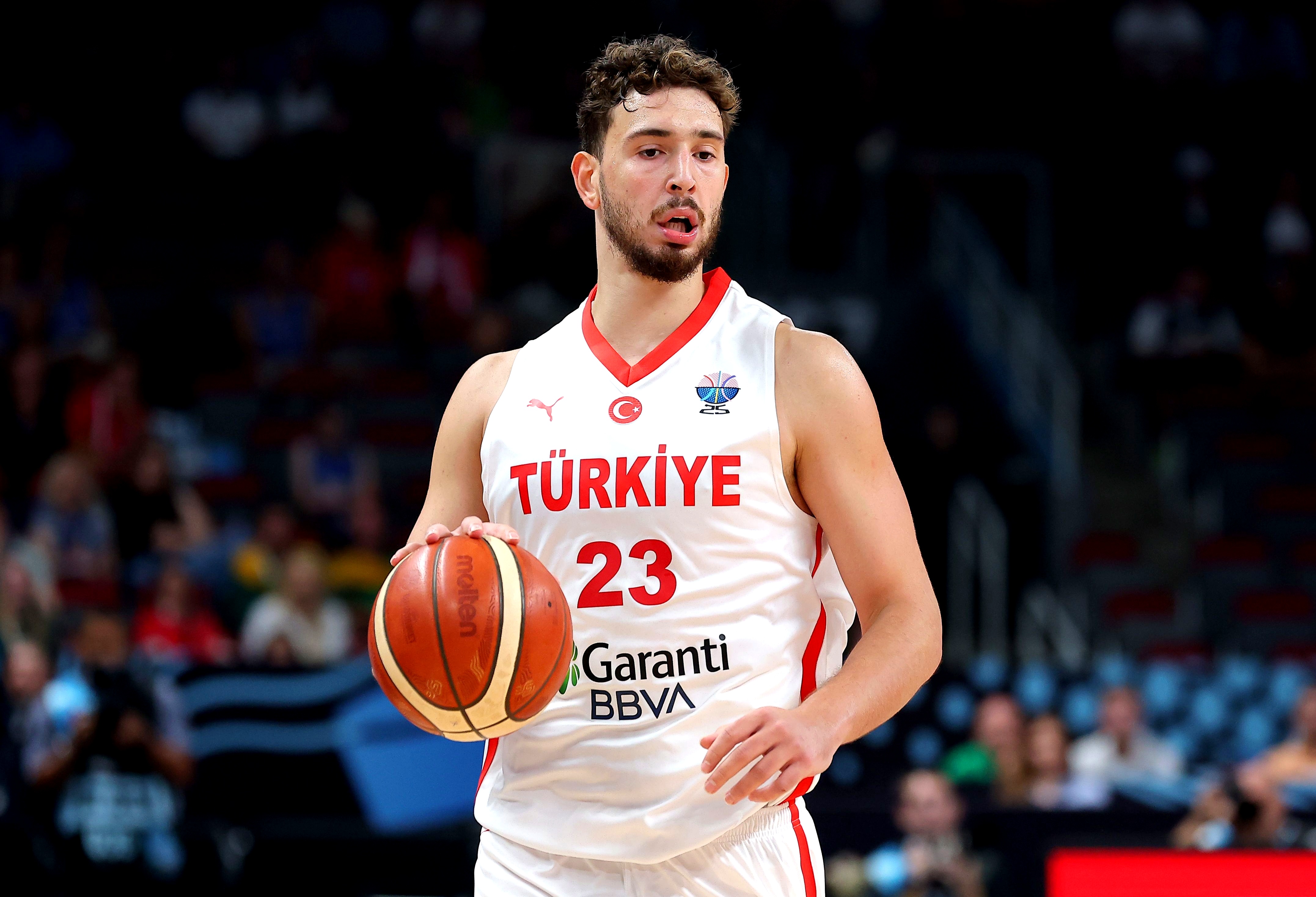 NBA季后赛强队独霸,晋级领先 NBA季后赛强队独霸,晋级领先