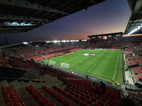 爱游戏app下载-包含弗莱堡闷平对手，上下几乎得偿所愿的词条