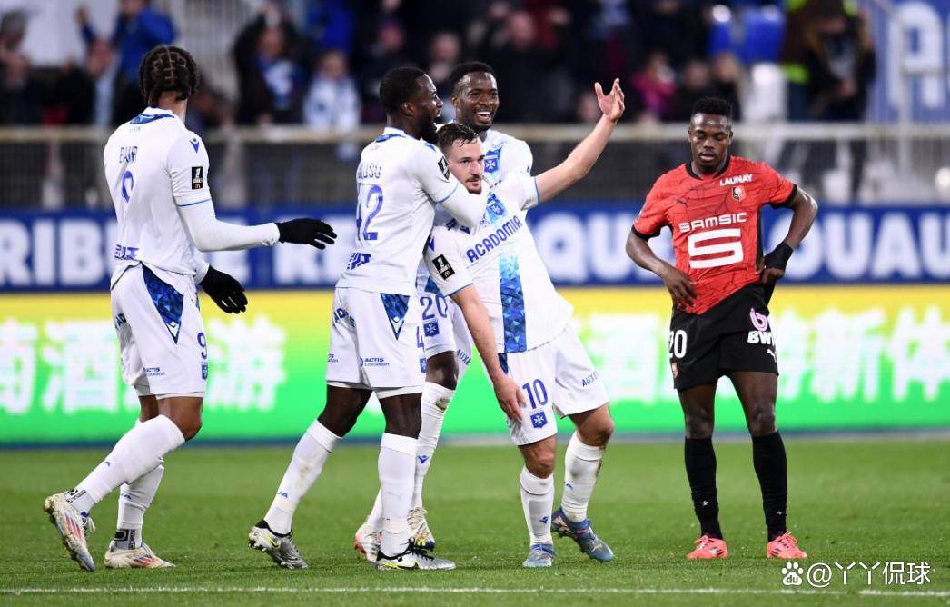 雷恩队在客场比赛中击败对手获胜